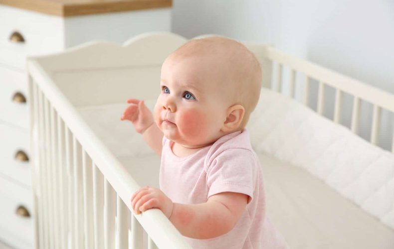 Bebeklerde Konak (Seboreik Dermatit) Nedir? Nasıl Tedavi Edilir? Bebeklerde Konak (Seboreik Dermatit) Nedir? Nasıl Tedavi Edilir?