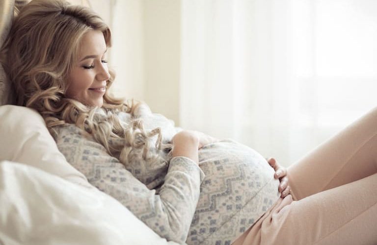 Kışın Hamilelik ve Sağlığınızı Korumak İçin Öneriler Kışın Hamilelik ve Sağlığınızı Korumak İçin Öneriler