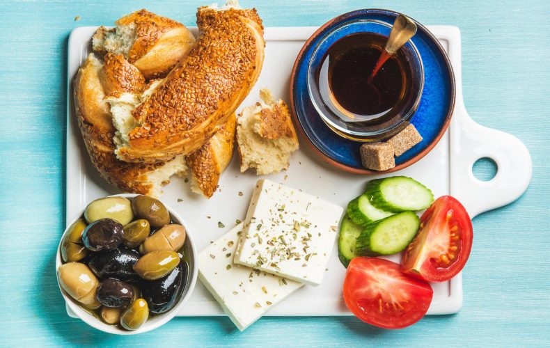 Ramazan’da Beslenme Önerileri: Sahurda Ne Yenir? Ramazan’da Beslenme Önerileri: Sahurda Ne Yenir?